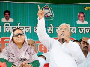 lok-sabha-polls-lalu-draws-crowds-in-rural-areas-with-his-one-liners-on-rivals-nitish-and-modi
